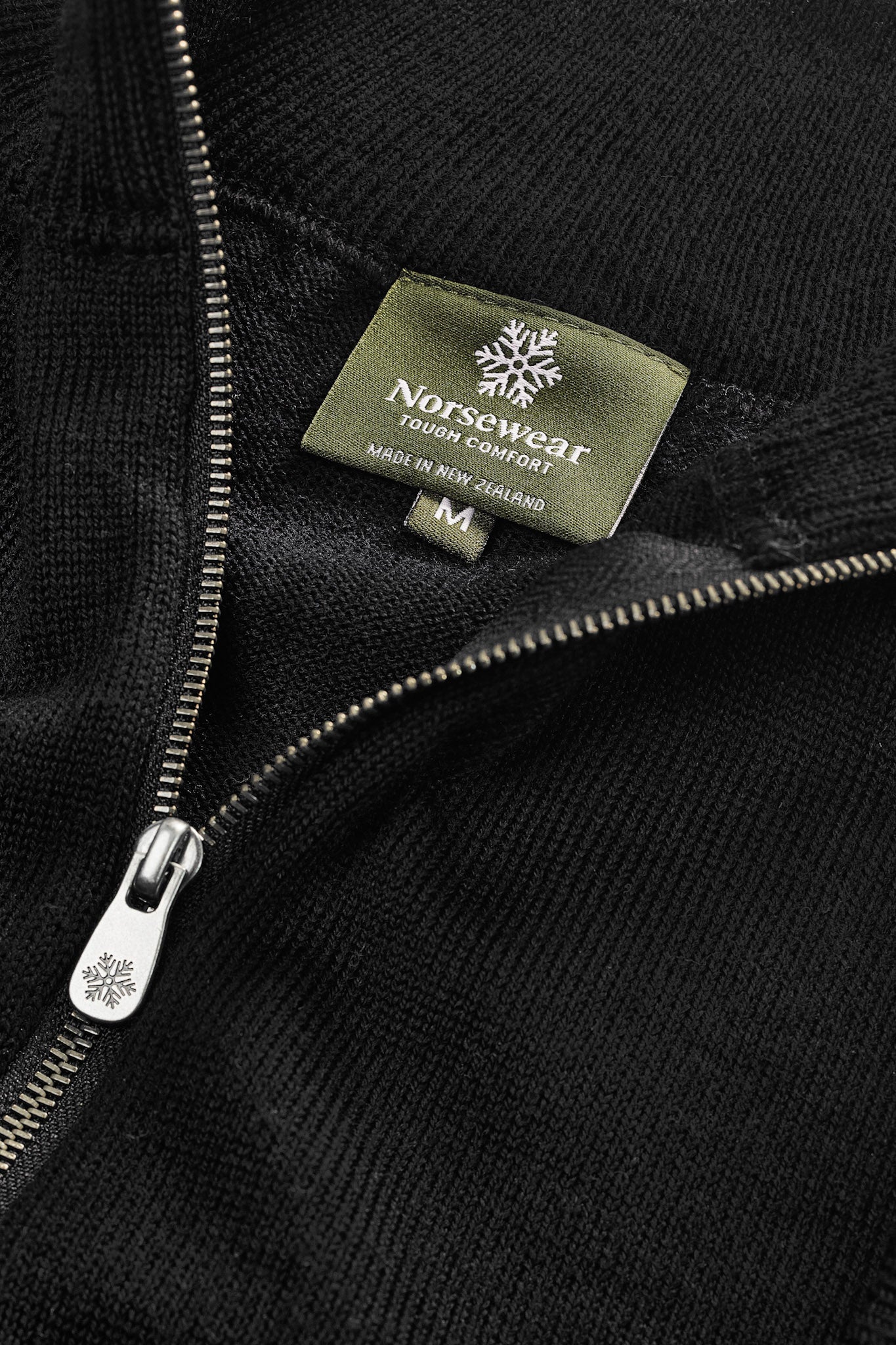 Paeroa Men's Fit - Black